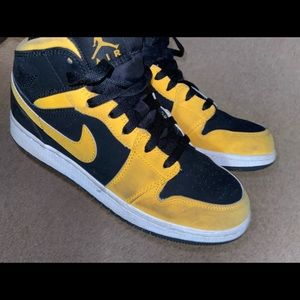 COPY - Air Jordan 1’s SZ 6.5